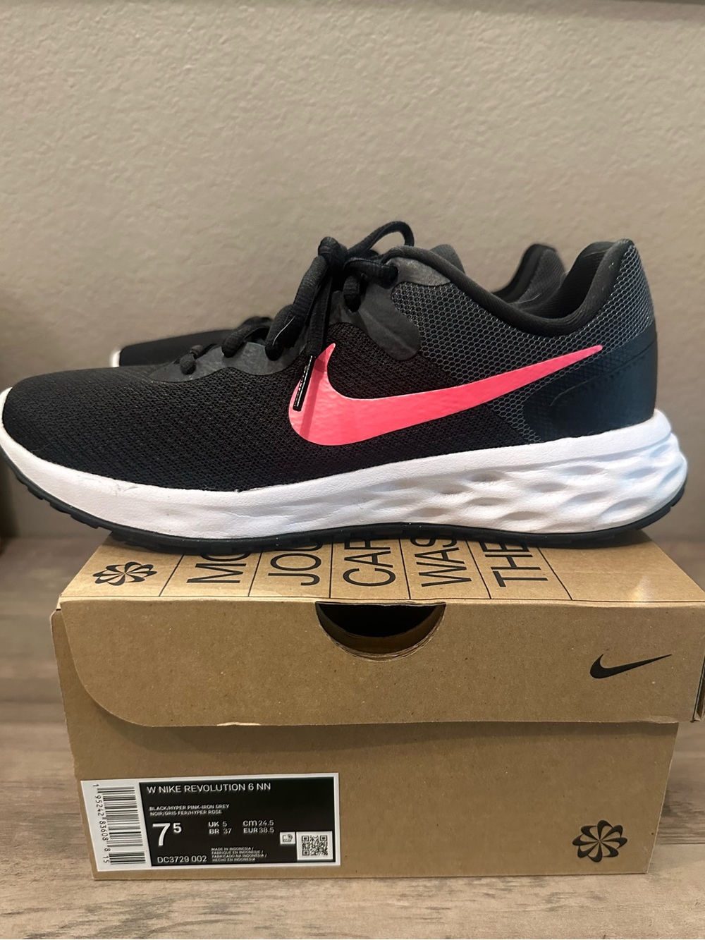 Women’s Nike Revolution  6 Athletic Shoe